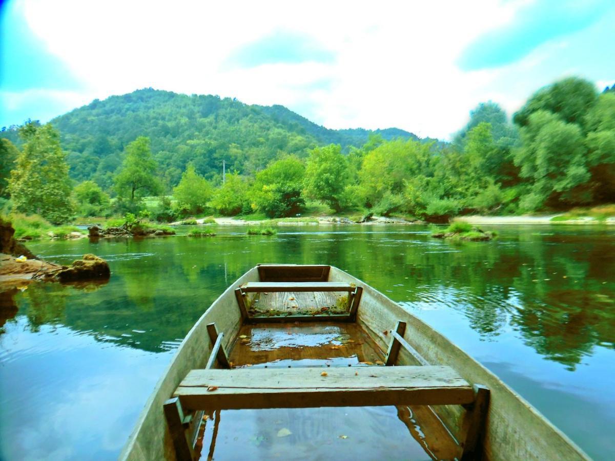Flora&Fauna Bihać Exteriör bild
